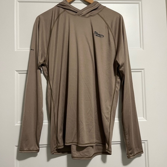 MILWAUKEE M550N WORKSKIN HOODED SUN SHIRT - SANDSTONE MEDIUM - Picture 3 of 7